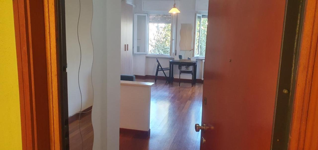 Easy Home Milano Bagian luar foto